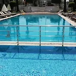 Side Garden 아파트