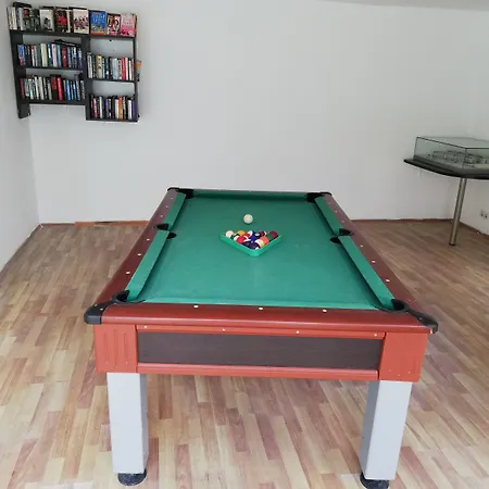 דירה Side Garden מנבגט