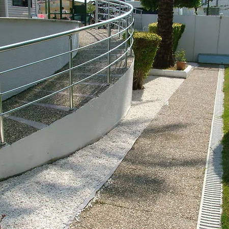 דירה Side Garden מנבגט