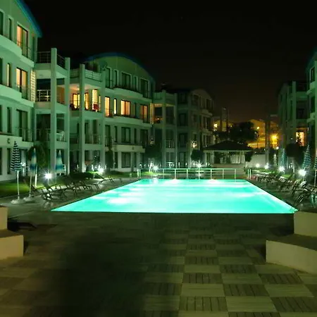 Side Garden Apartmán