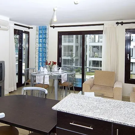 Side Garden Apartmán *