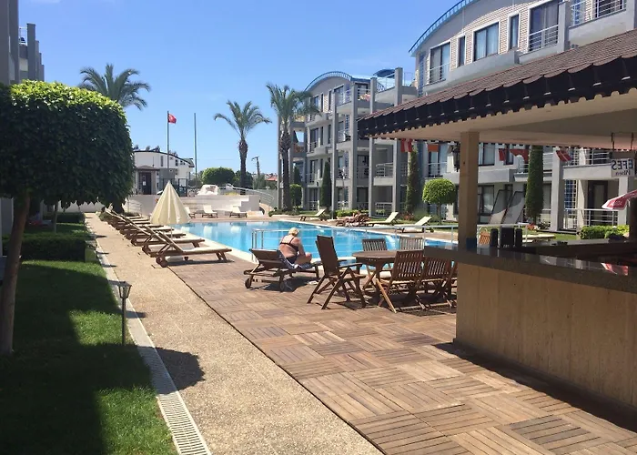 Lägenhet Side Garden